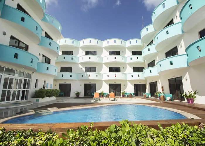 Playa del Carmen hotels near Skydive Playa